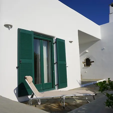 Lazaros Villa Pounda